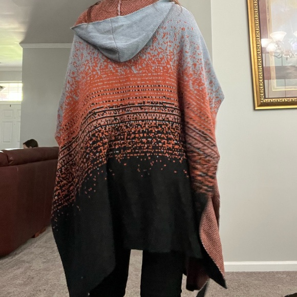 EUC Hooded Multicolor Poncho Sweater - Picture 4 of 6